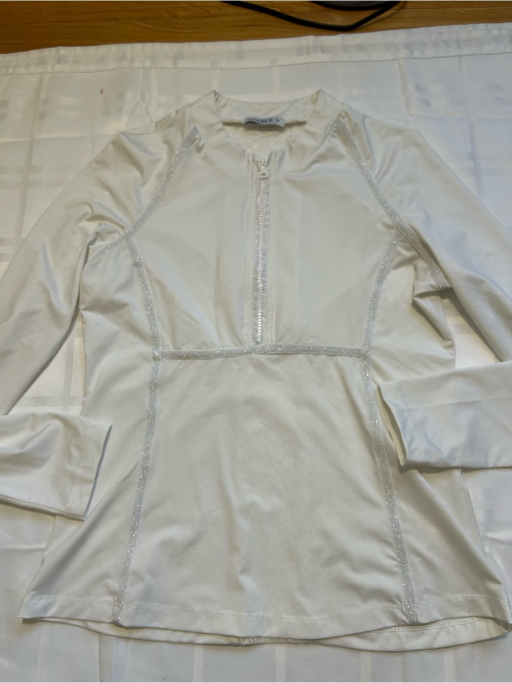 Women's White Long-Sleeve Zip-Front Rash Guard Top